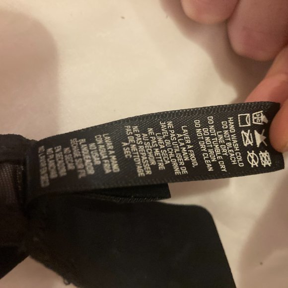 Skims Ultra Fine Mesh Scoop Bra 32DD - Picture 6 of 6